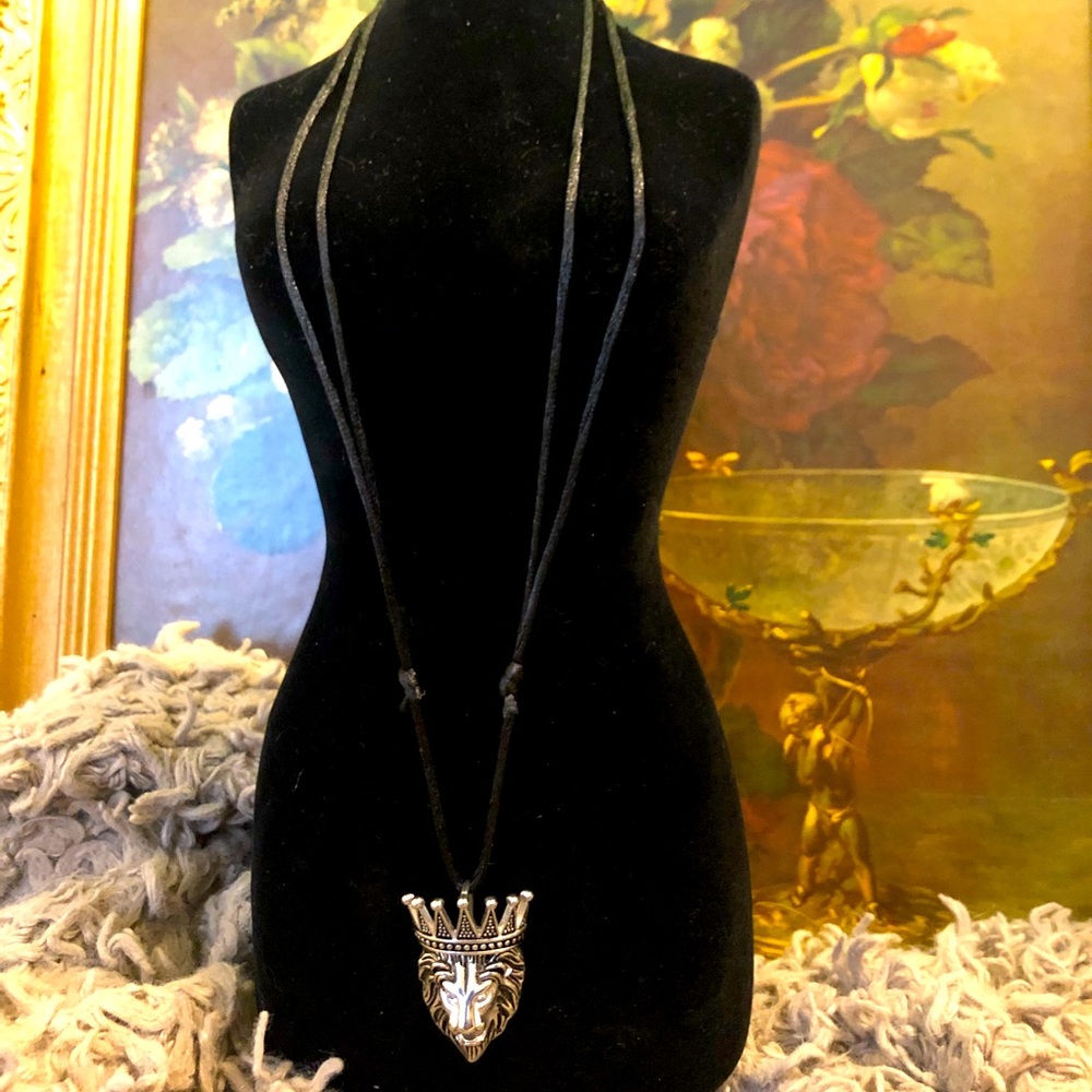 “Lion of Judah” Sliding-Knot Necklace